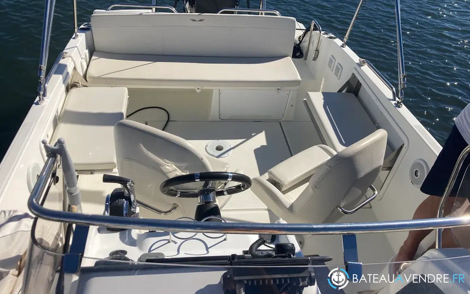 slider 4 Beneteau Flyer 8 SUNdeck