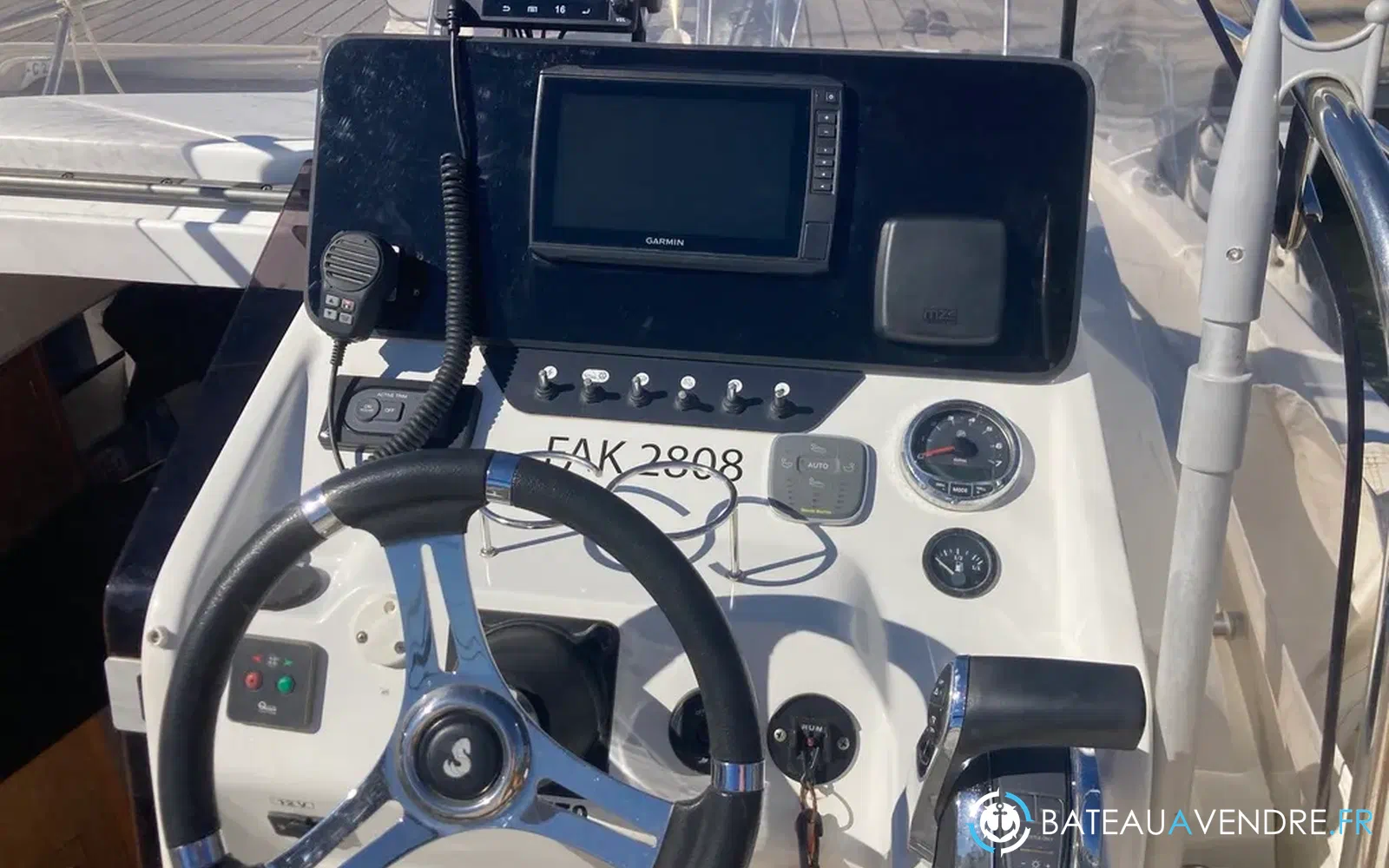 slider 10 Beneteau Flyer 8 SUNdeck