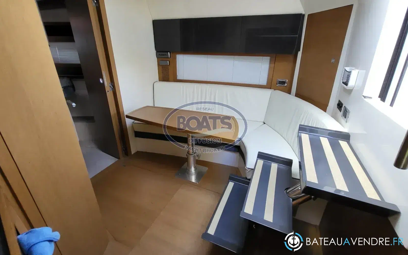 slider 9 Azimut Atlantis 38