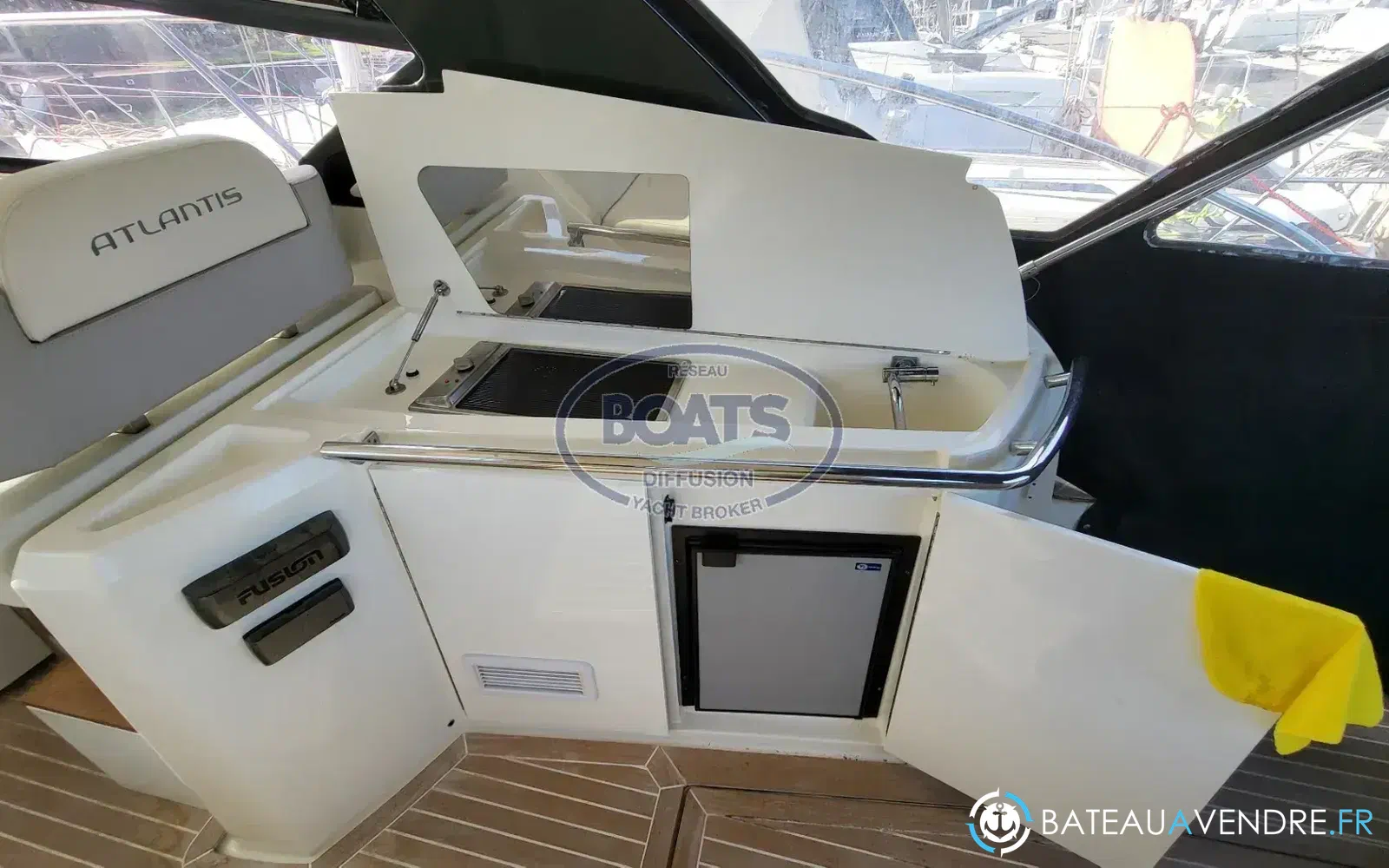 slider 4 Azimut Atlantis 38