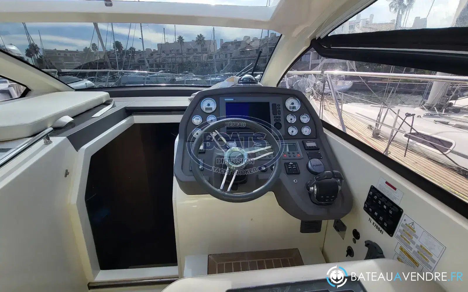 slider 7 Azimut Atlantis 38