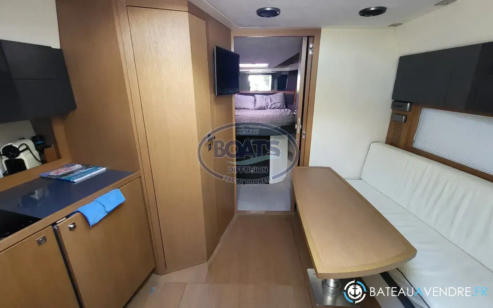 slider 8 Azimut Atlantis 38