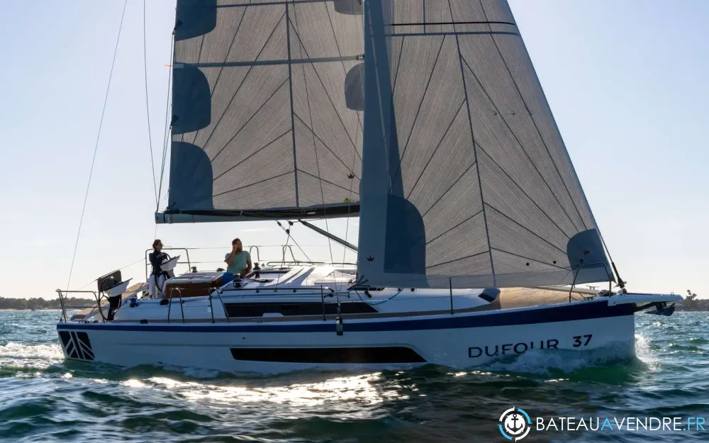 Dufour  37  photo 2