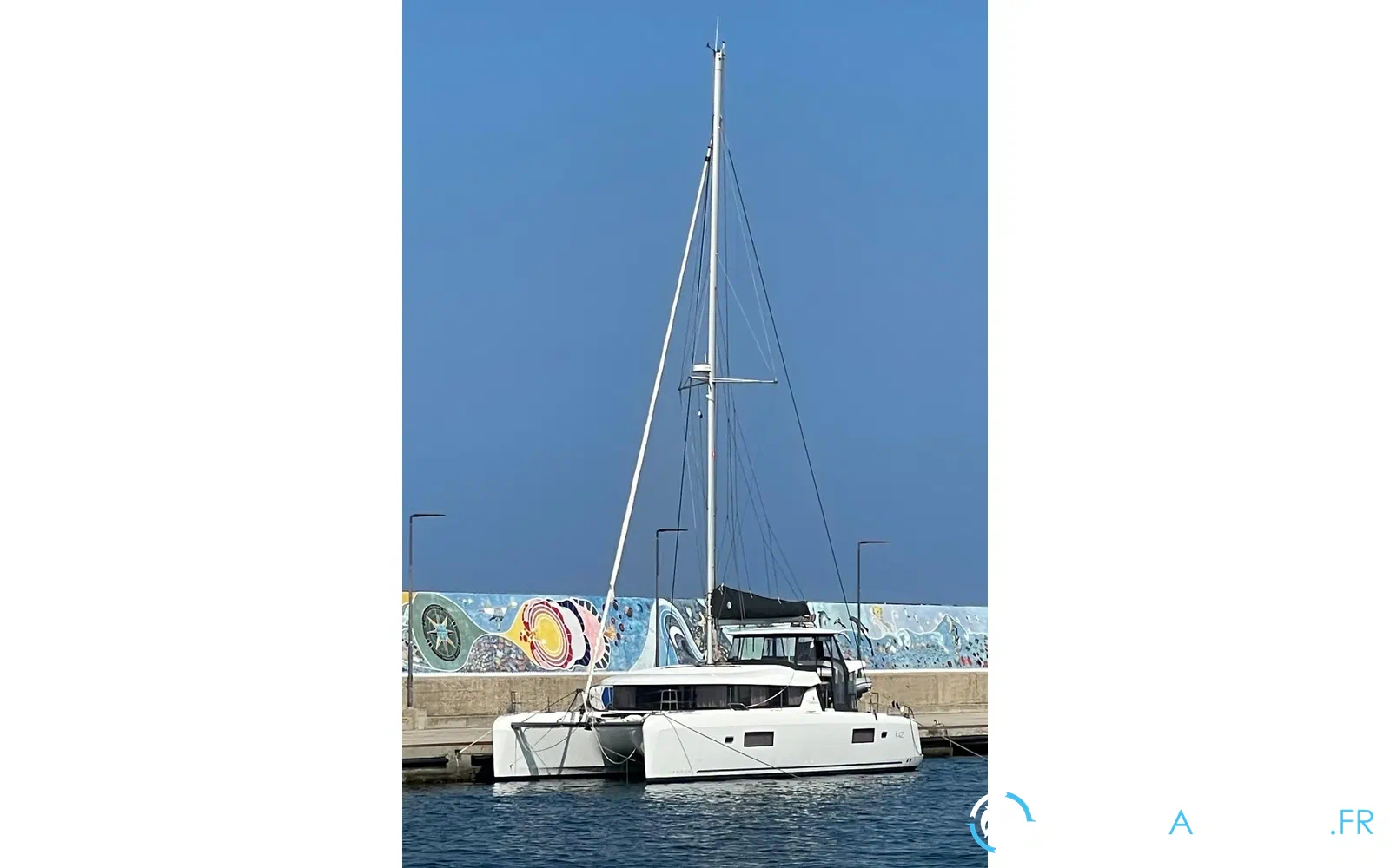 slider 0 Lagoon 42