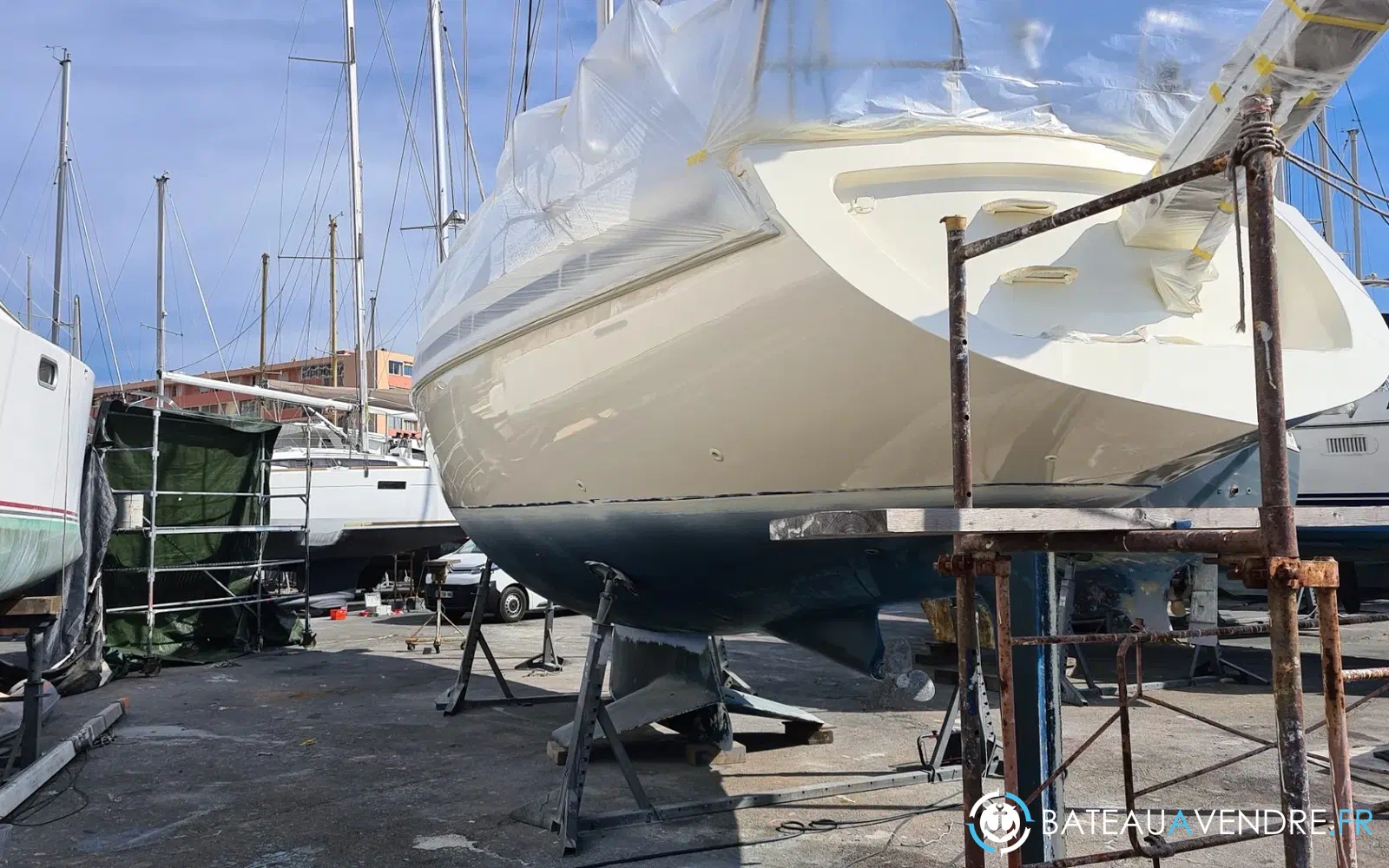 slider 7 Contest Yachts Contest 46