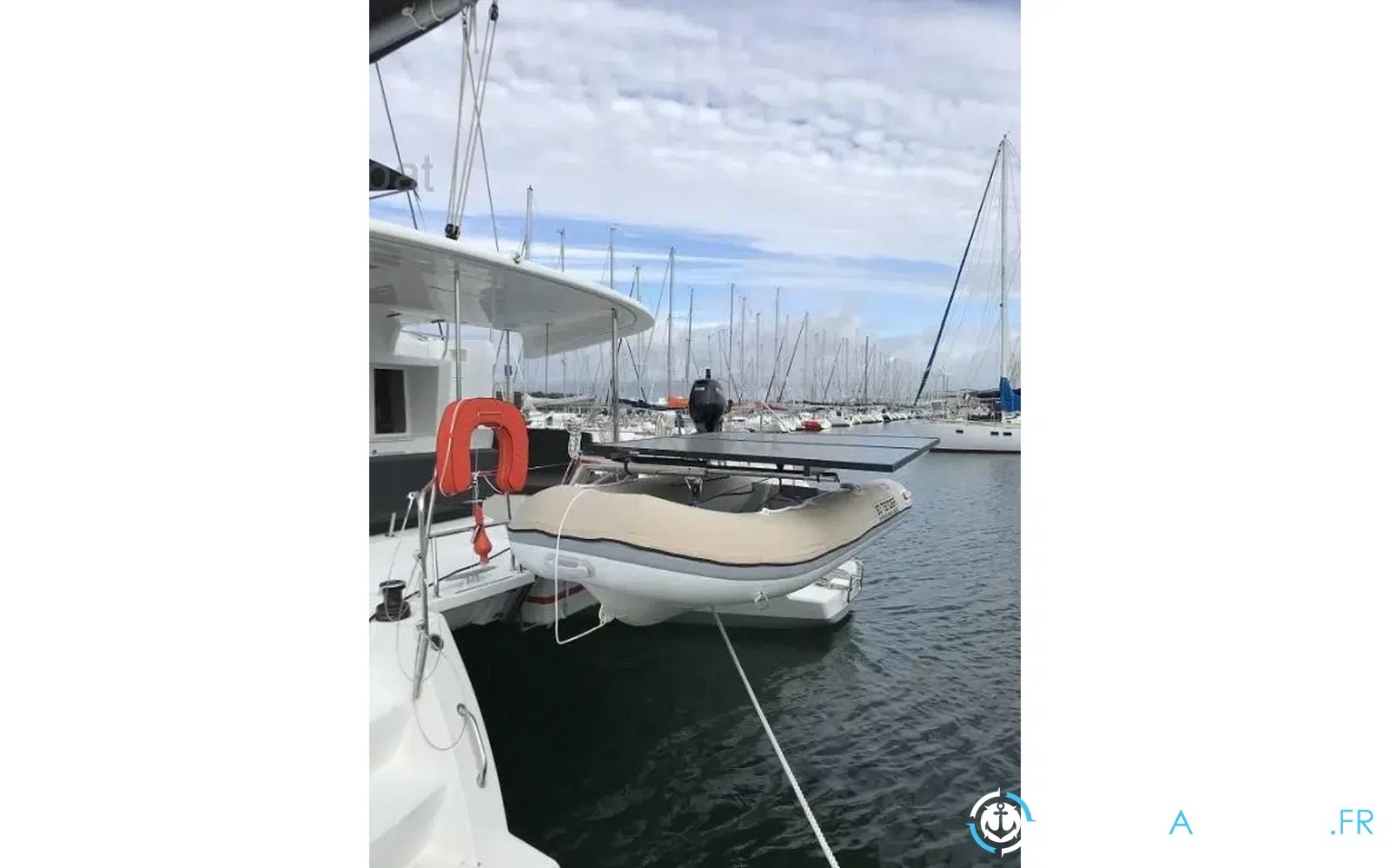 slider 3 Lagoon 450 Sport Top