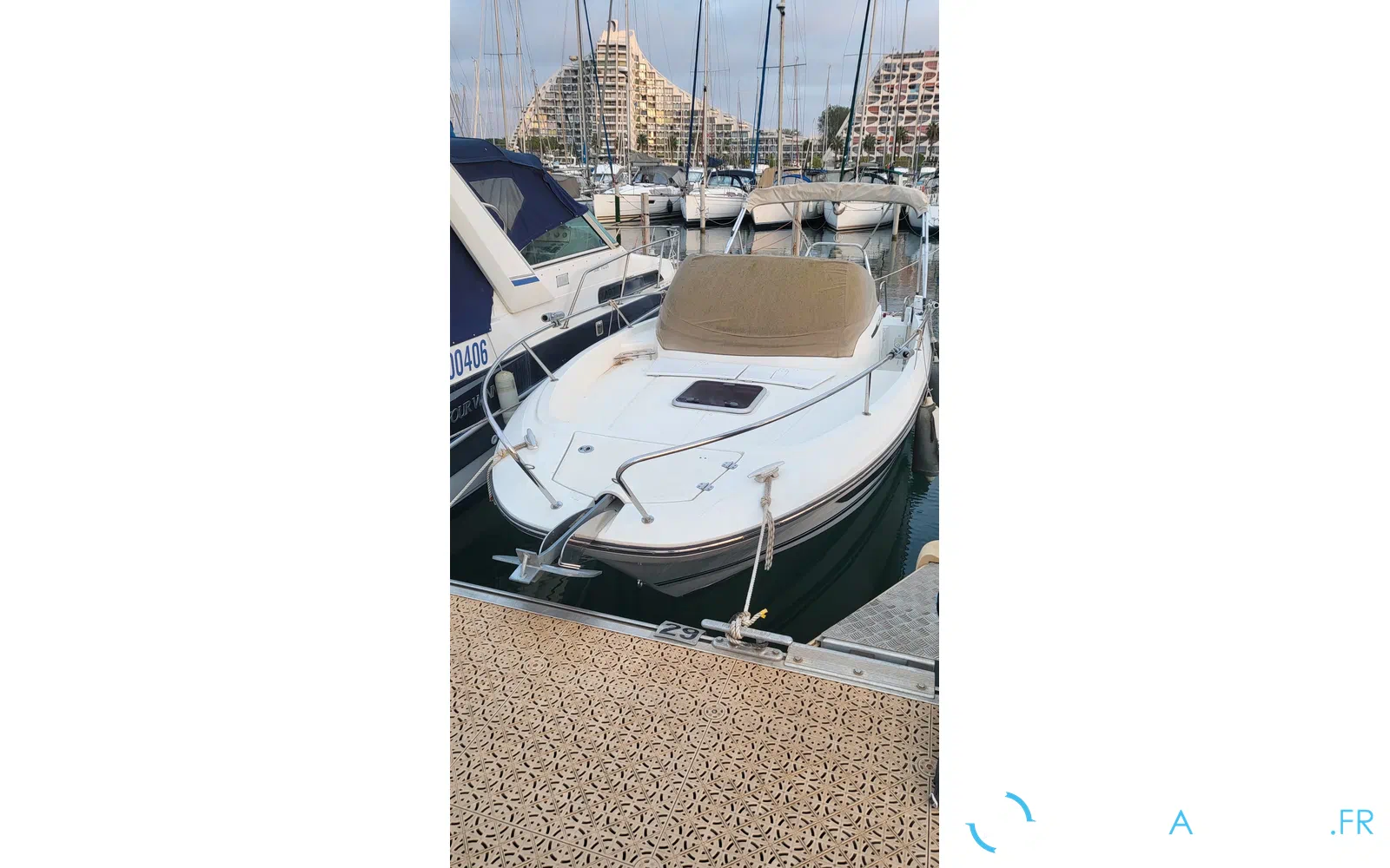 slider 3 Jeanneau CAP CAMARAT 7.5 WA S2