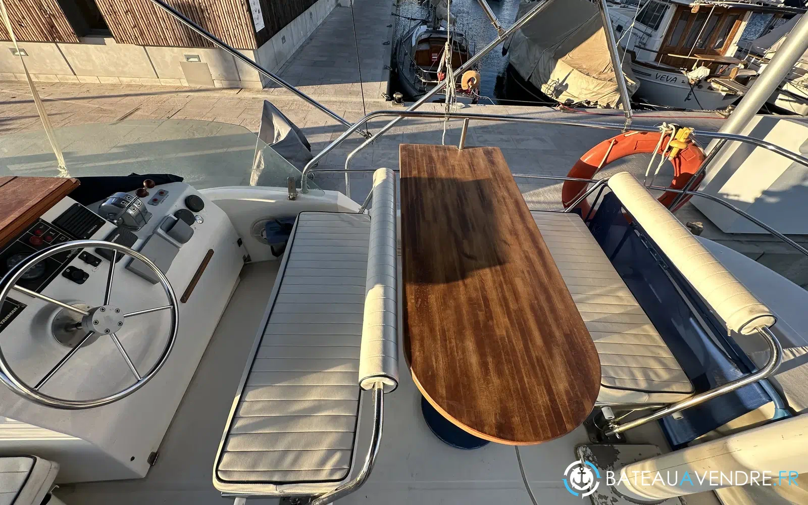 slider 32 Fountaine Pajot Maryland 37