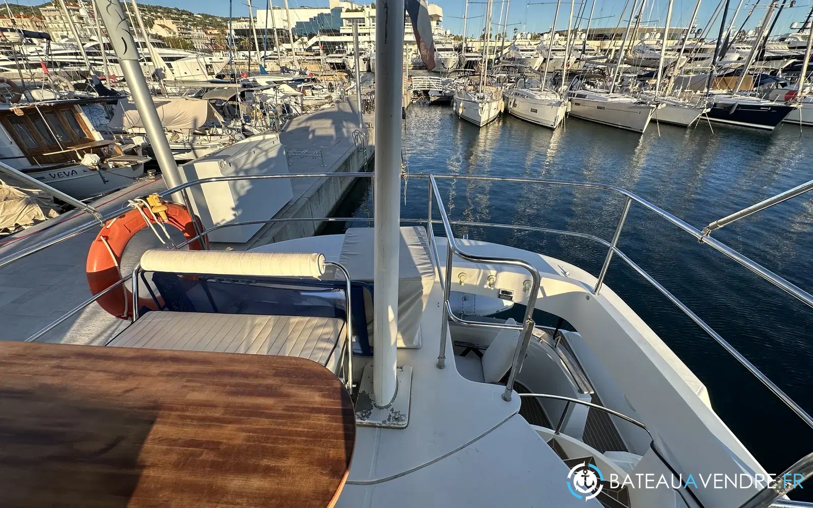 slider 33 Fountaine Pajot Maryland 37