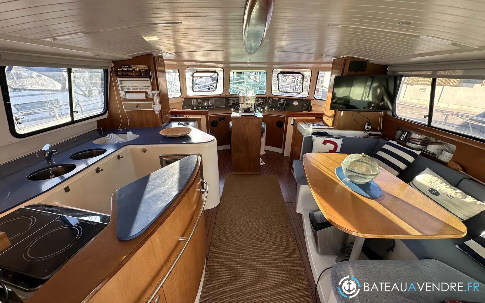 slider 34 Fountaine Pajot Maryland 37