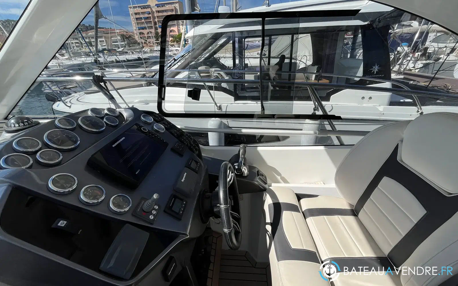 slider 13 Galeon 335 HTS
