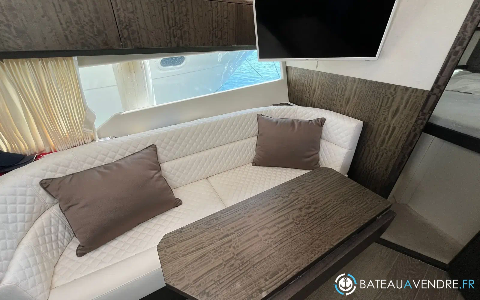 slider 14 Galeon 335 HTS