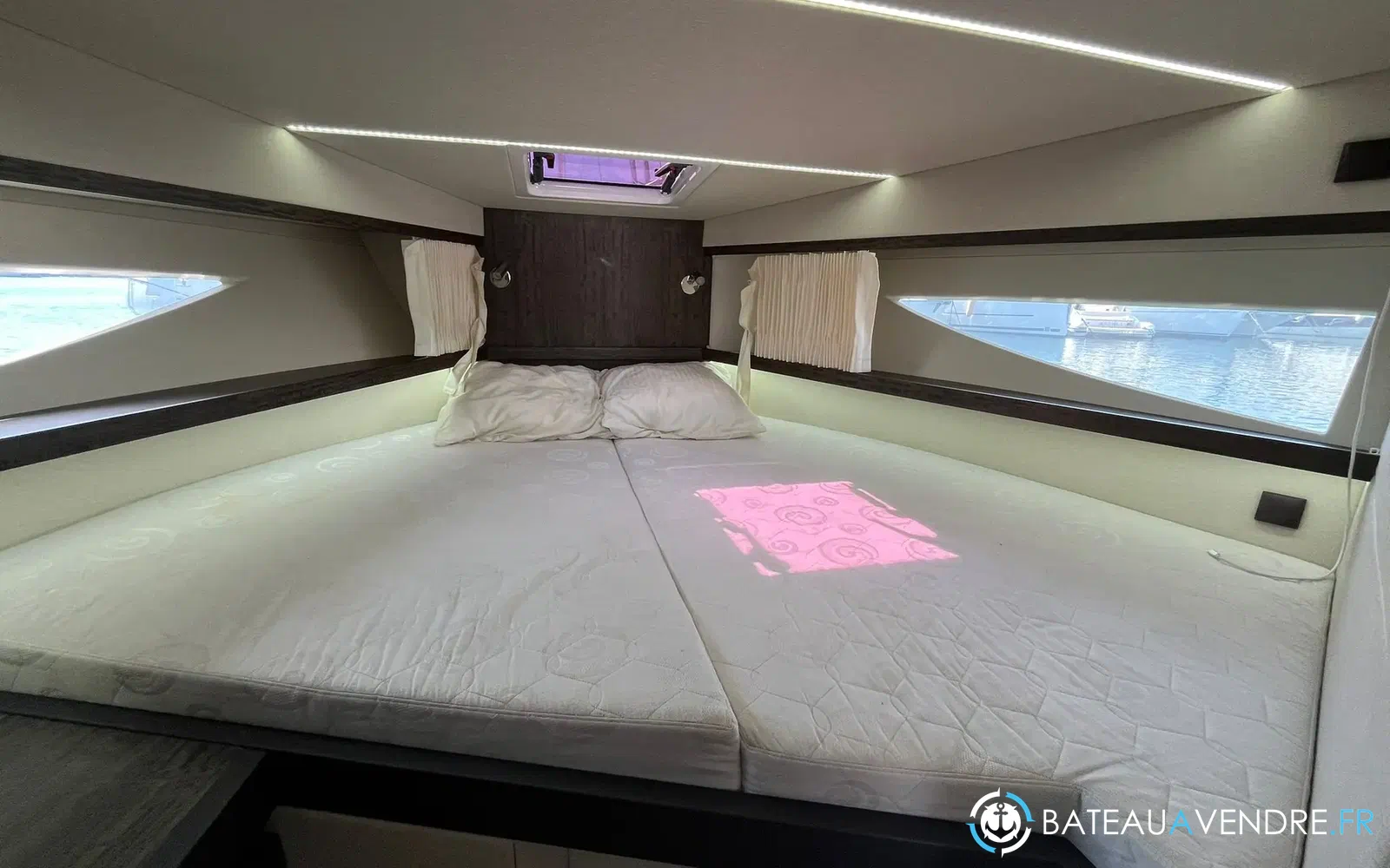 slider 16 Galeon 335 HTS