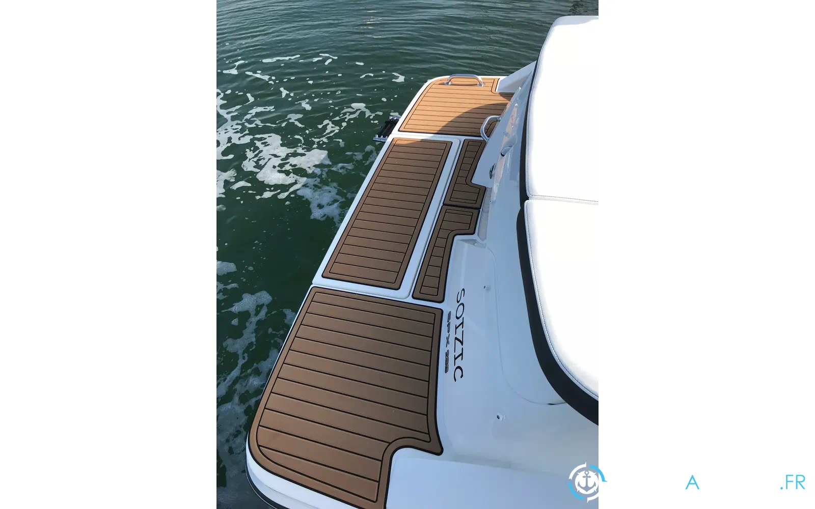 slider 4 Sea Ray 230