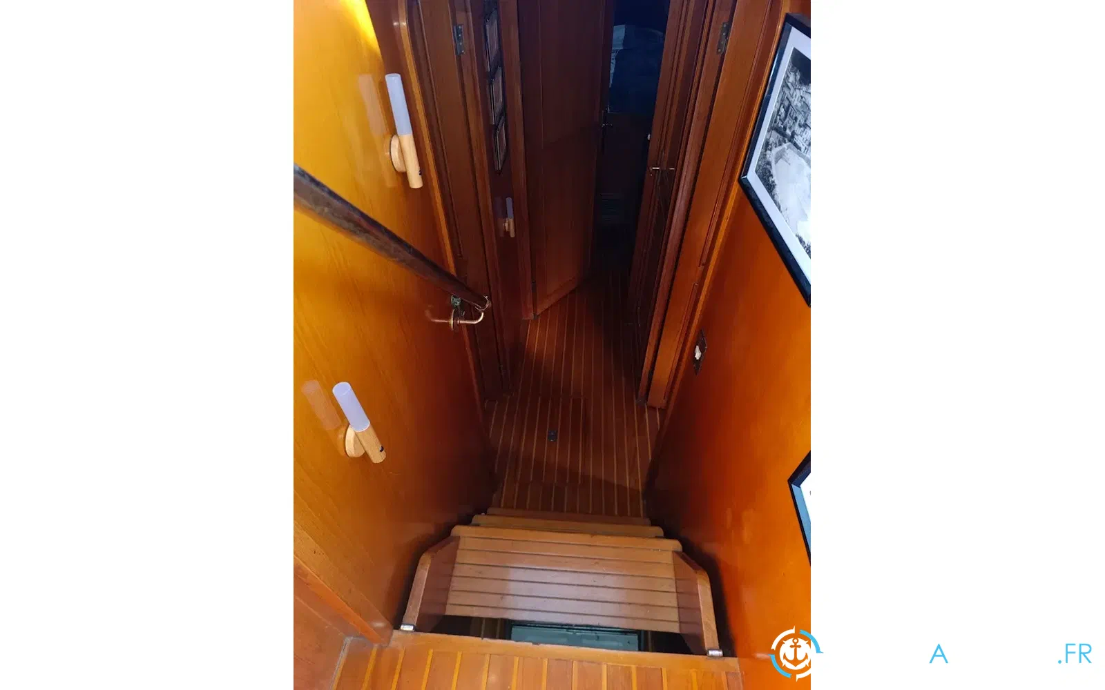 slider 20 King Yacht Monterey 46
