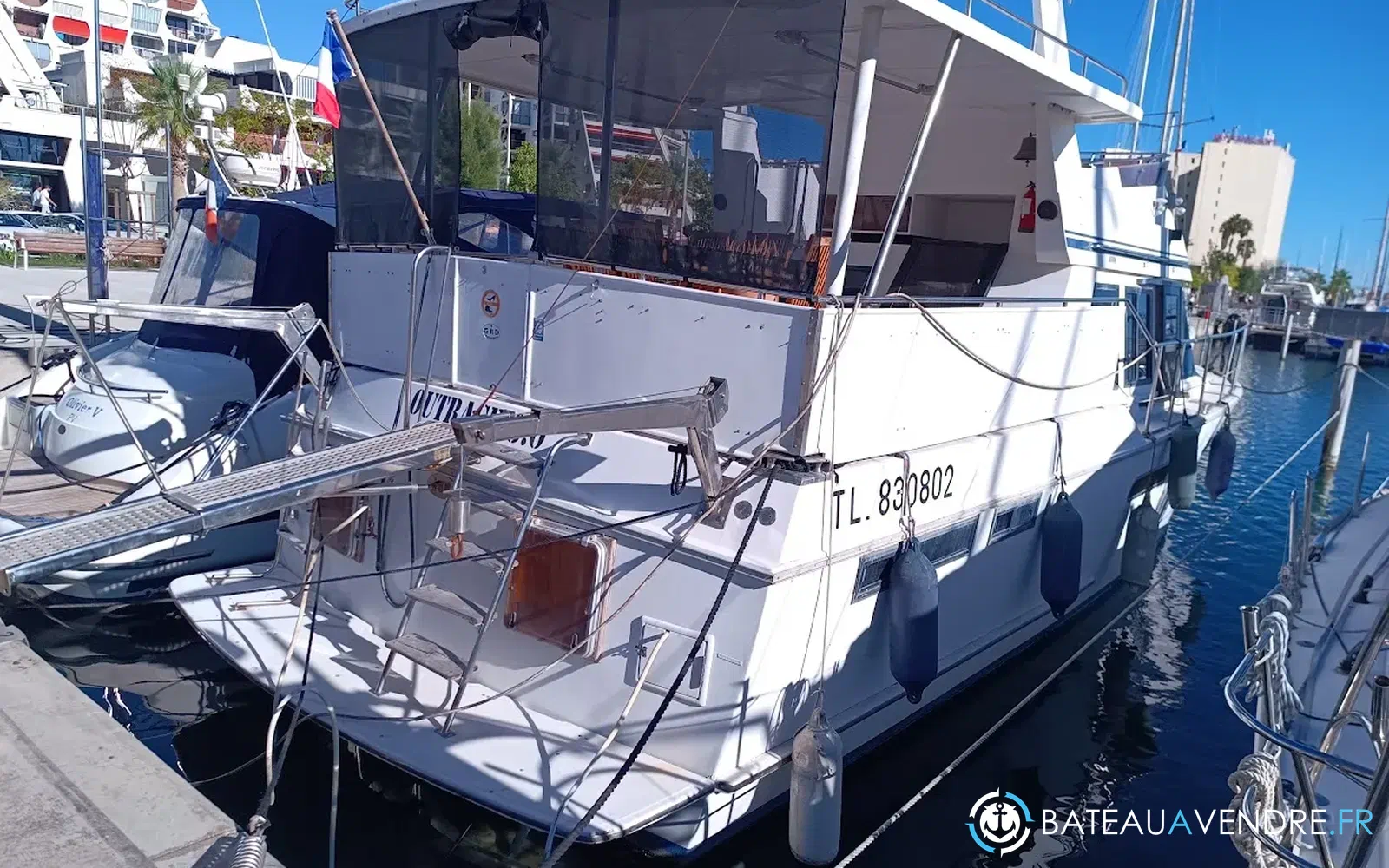 slider 3 King Yacht Monterey 46