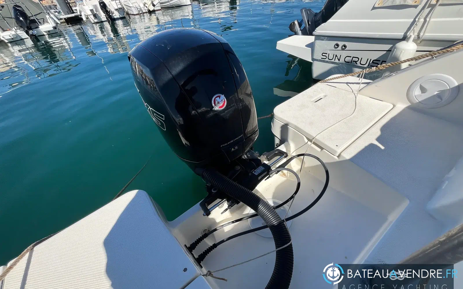 slider 17 Quicksilver Activ 675 Sundeck