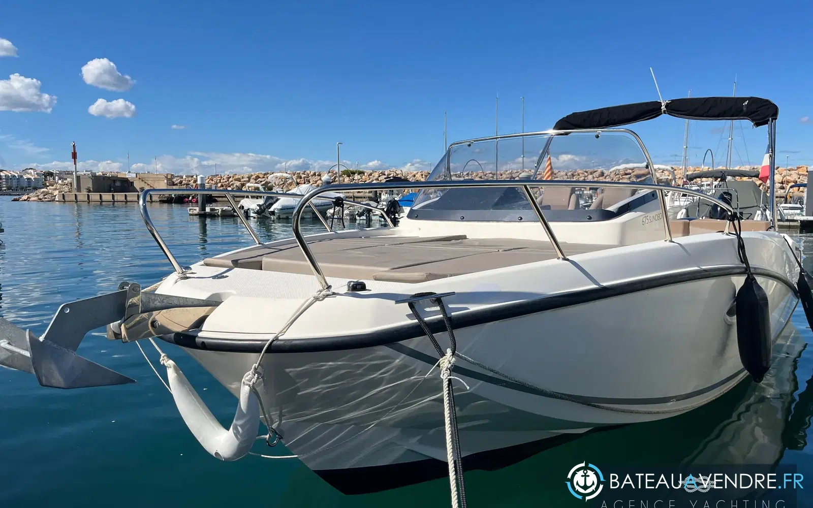slider 4 Quicksilver Activ 675 Sundeck