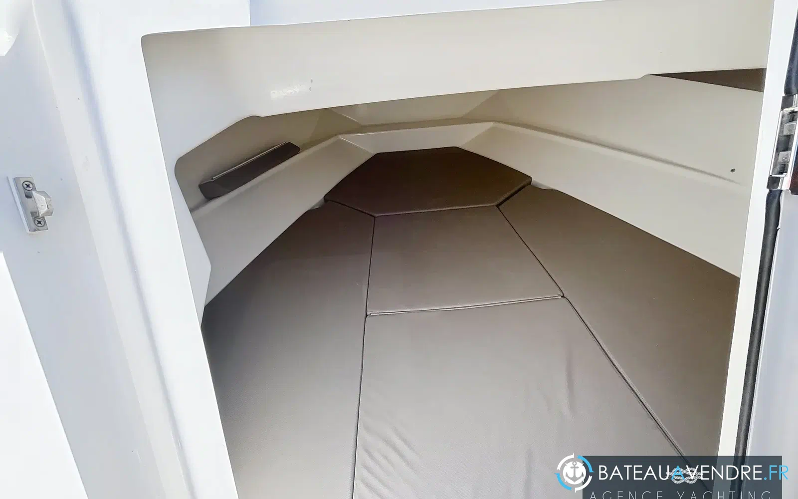 slider 6 Quicksilver Activ 675 Sundeck