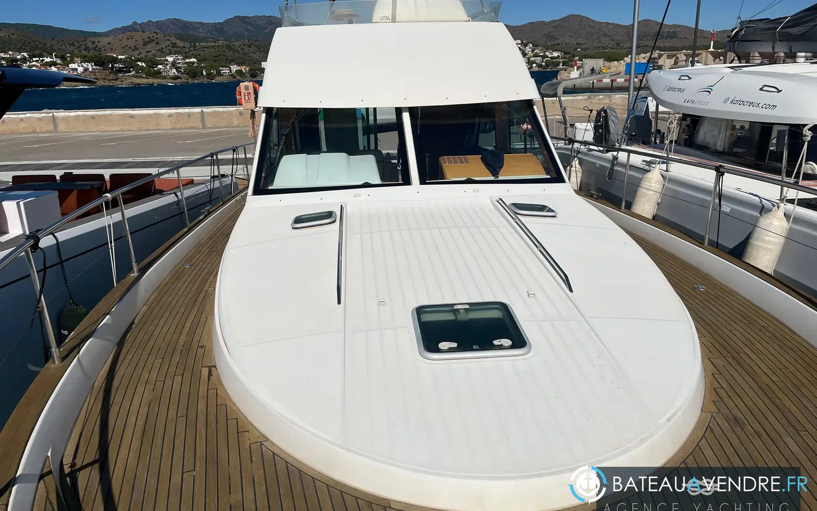 slider 6 Beneteau Antares 13.80