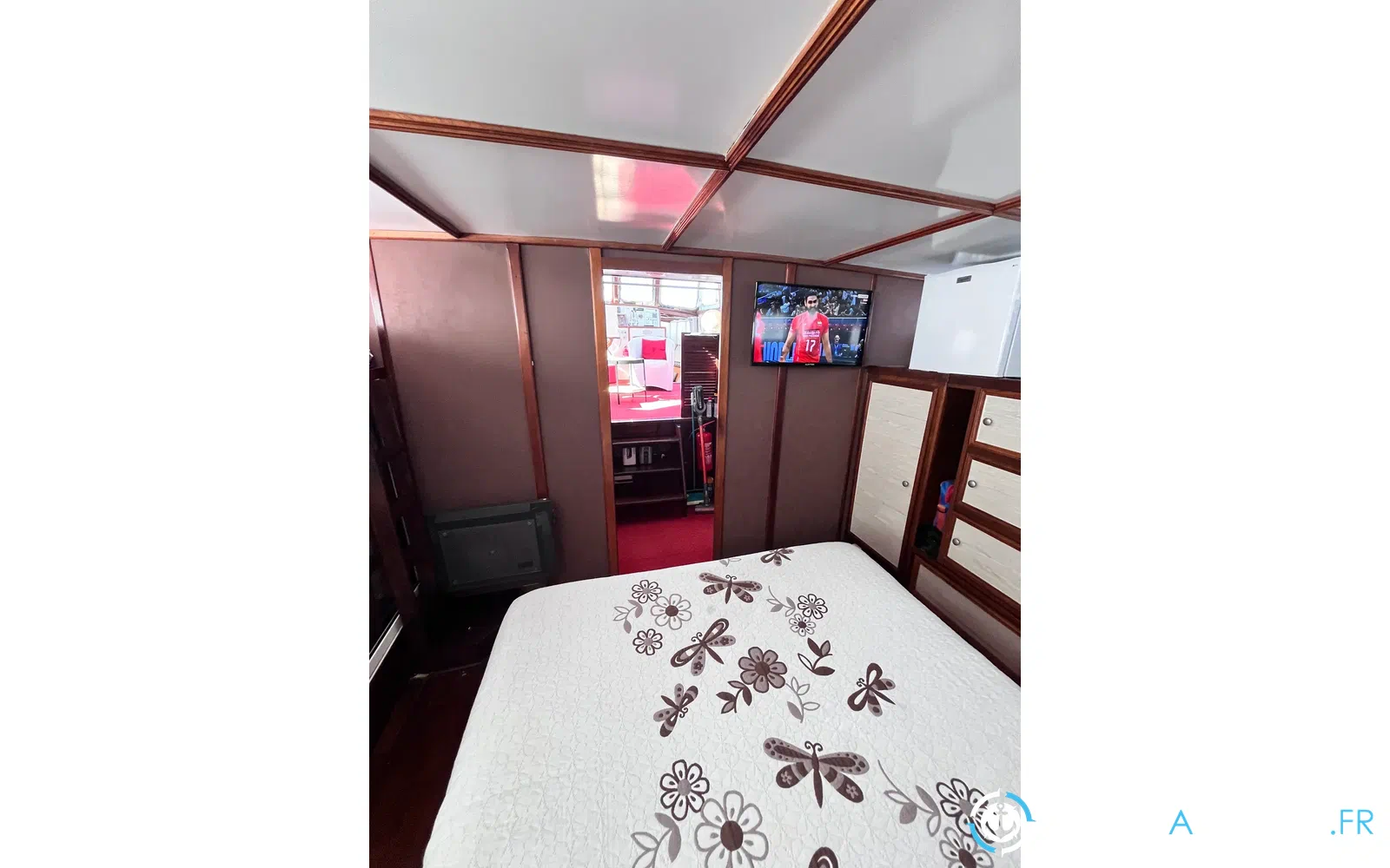 slider 23 Trawler 15 m