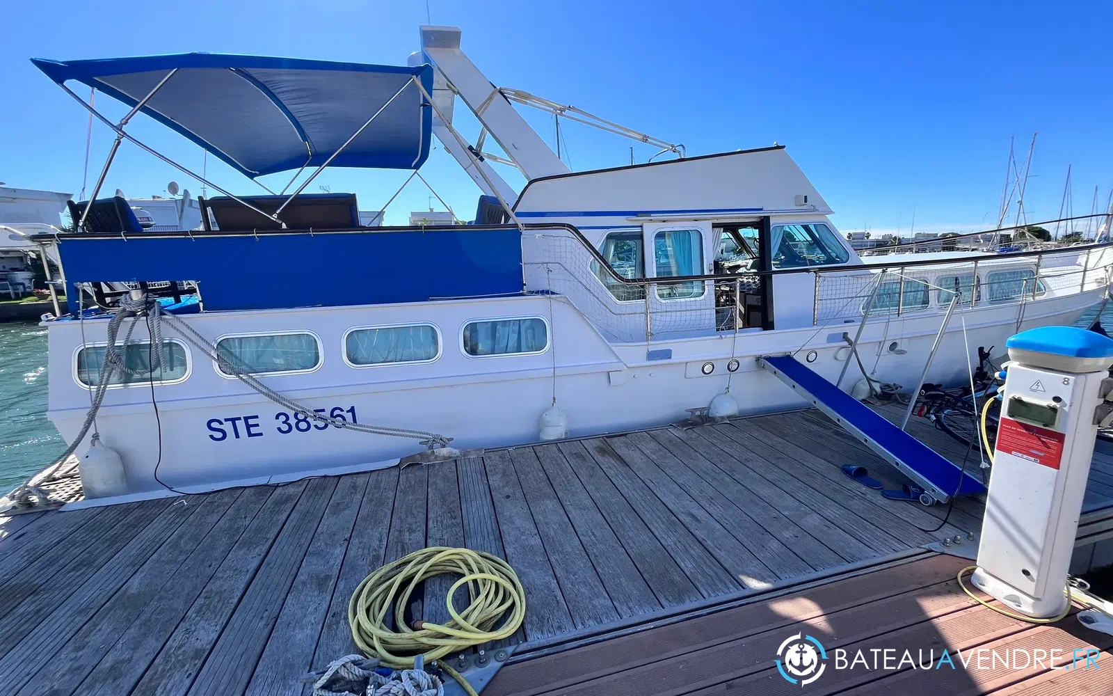 slider 0 Trawler 15 m