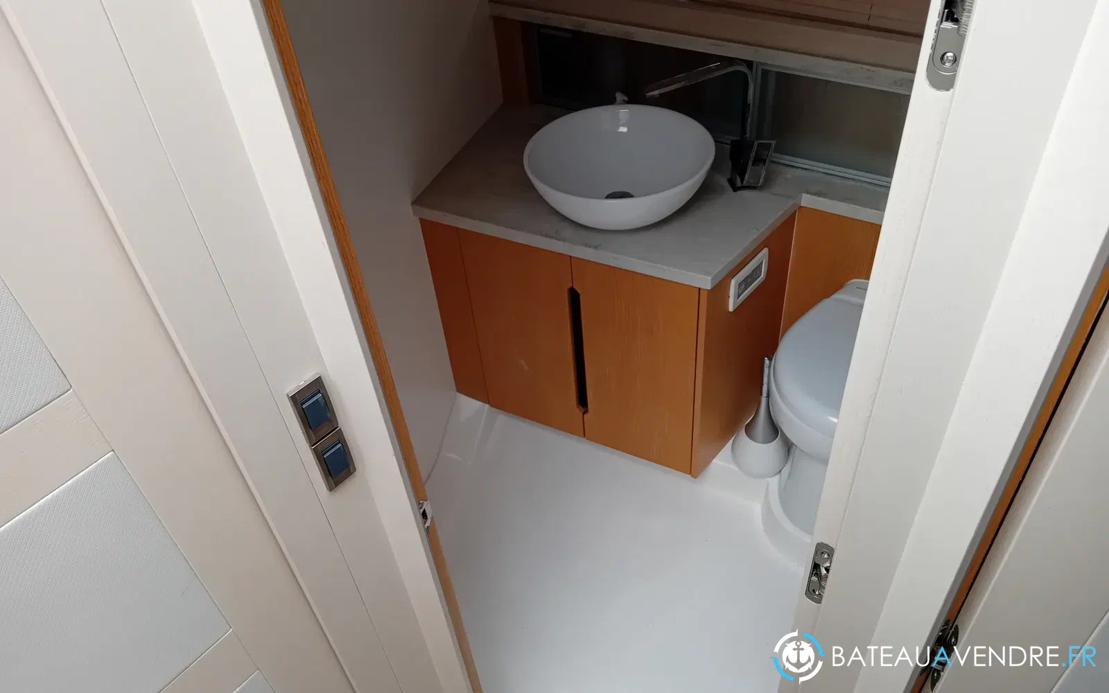 slider 32 Galeon 420 Fly