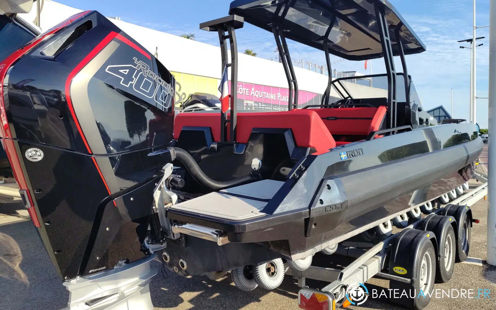 slider 0 Iron Boats 907