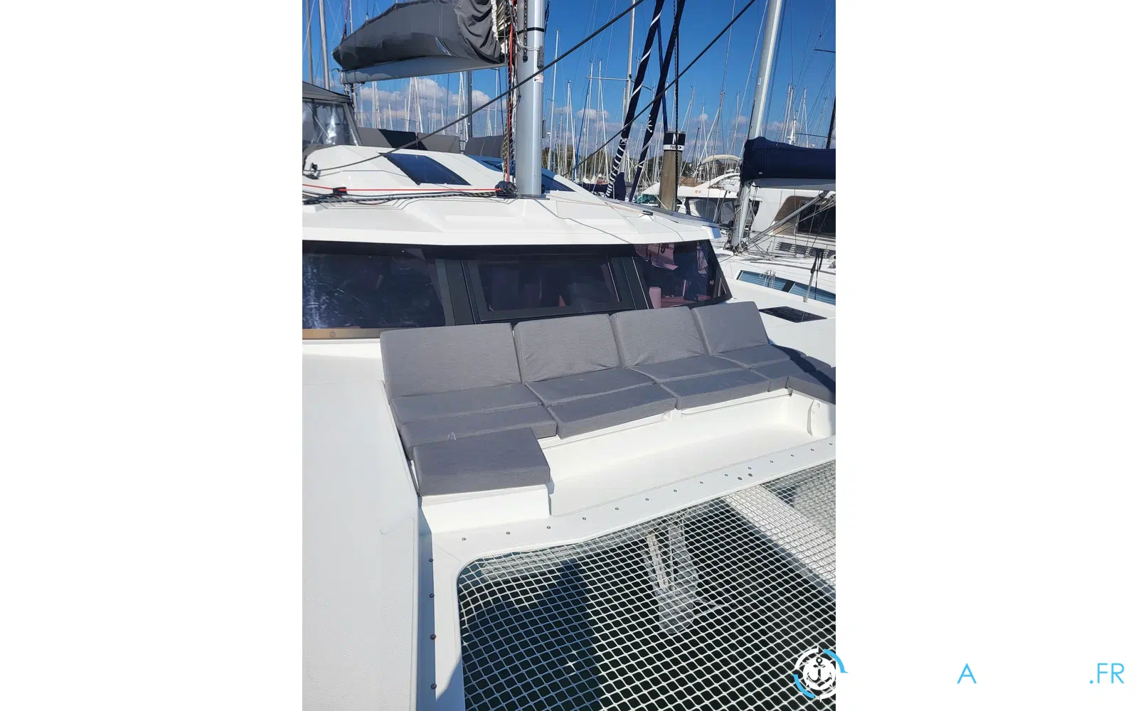 slider 20 Fountaine Pajot Elba 45