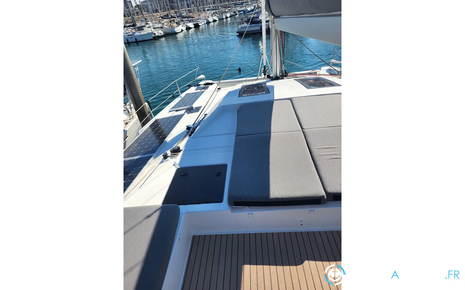 slider 21 Fountaine Pajot Elba 45