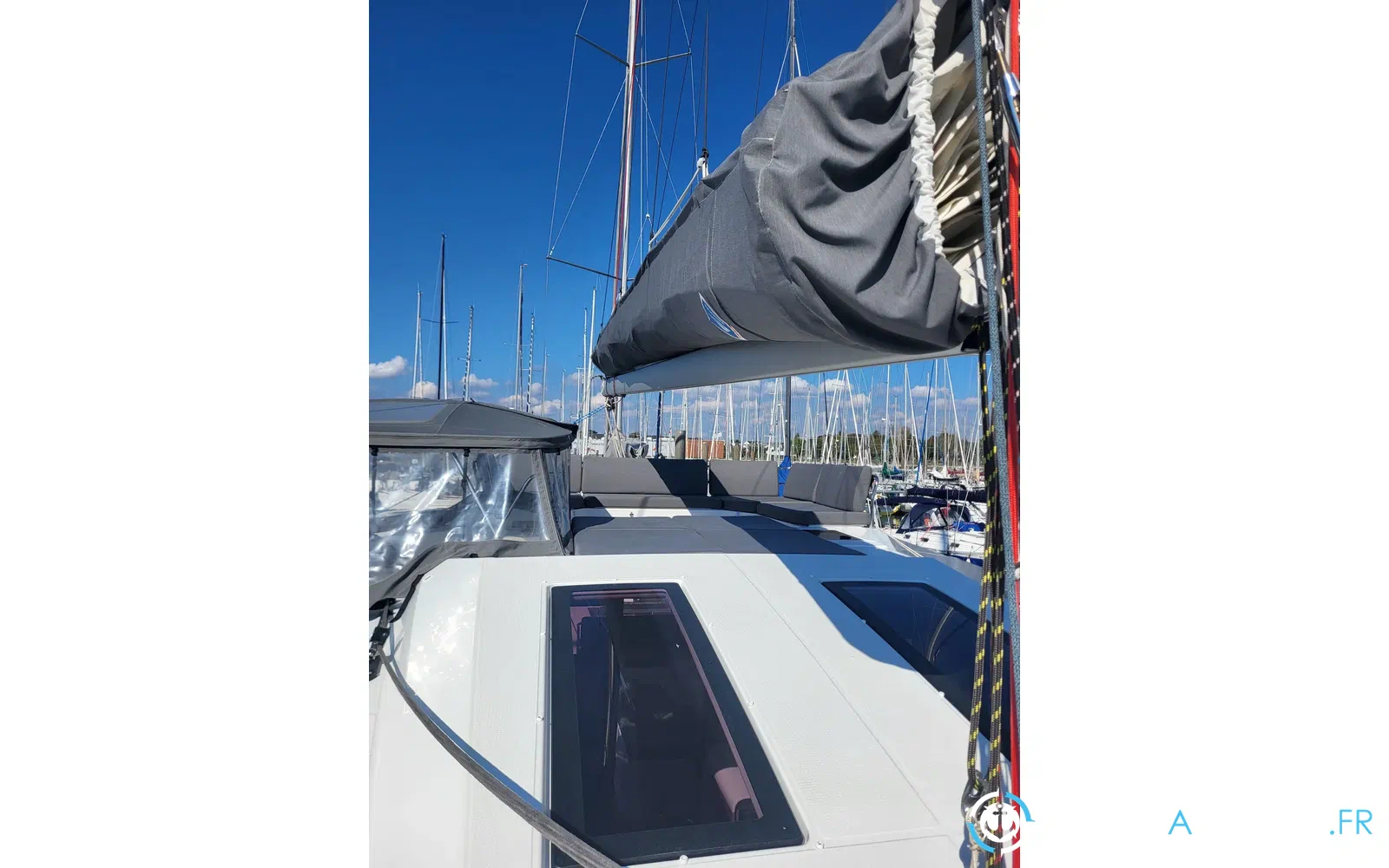 slider 24 Fountaine Pajot Elba 45