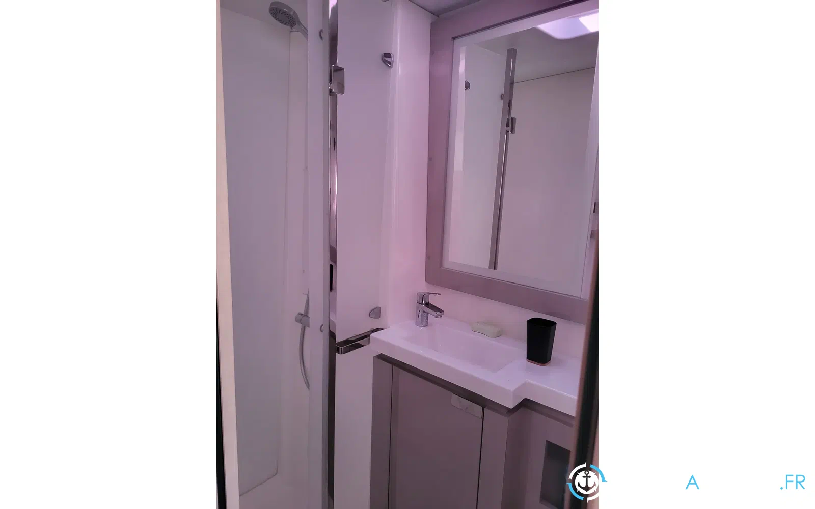 slider 27 Fountaine Pajot Elba 45