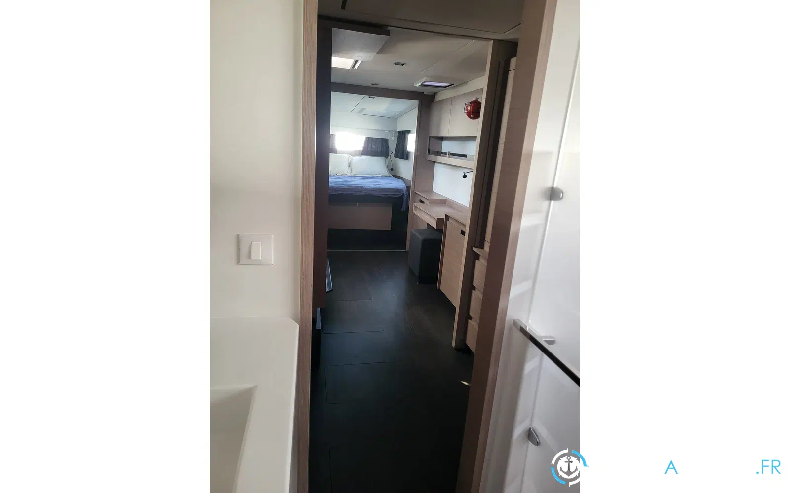 slider 33 Fountaine Pajot Elba 45