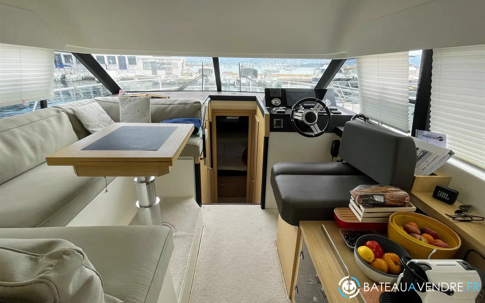 slider 13 Jeanneau Prestige 420 Fly