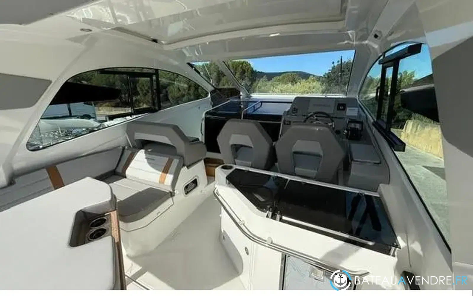 slider 7 Beneteau Gran Turismo 32
