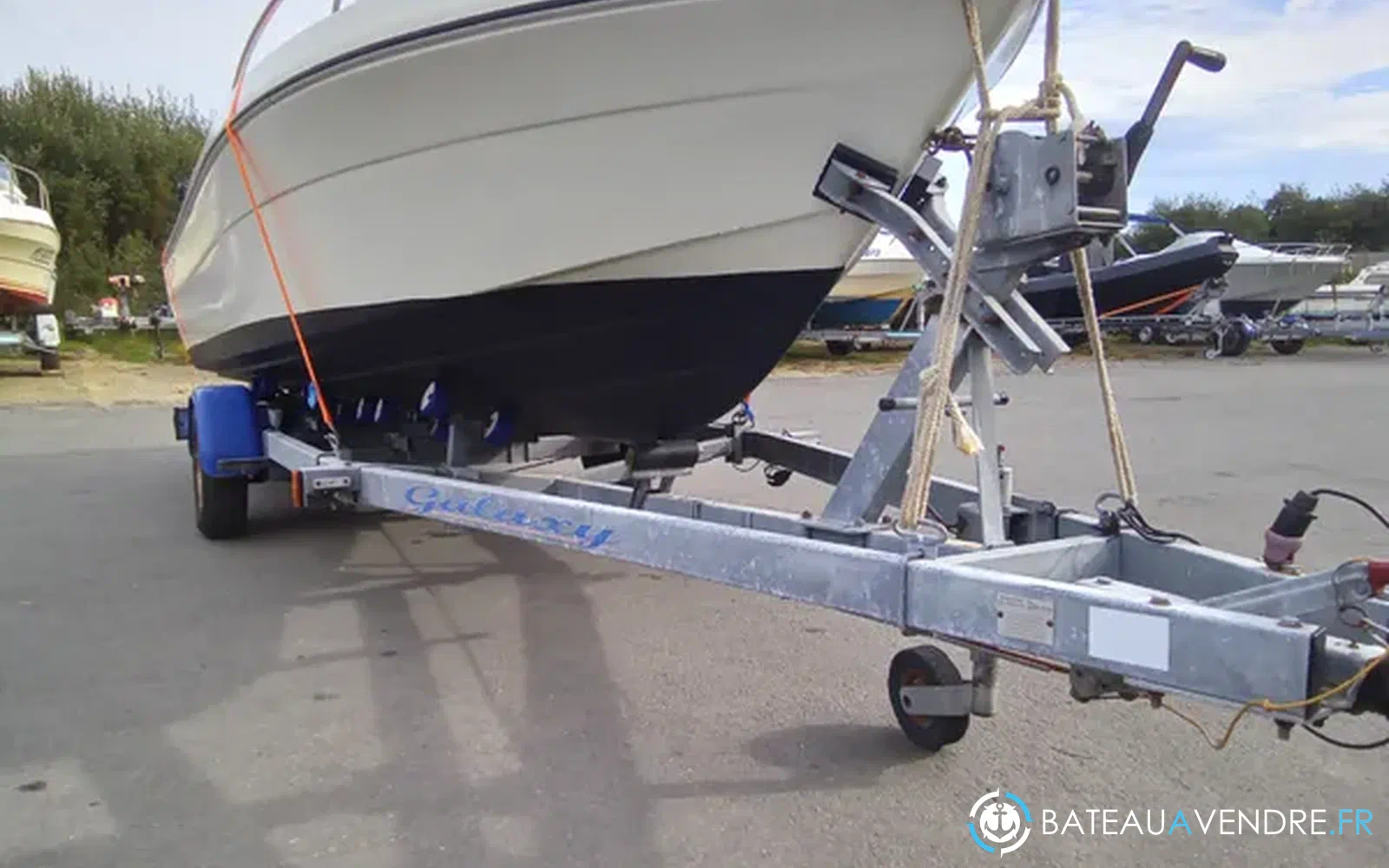 slider 11 Jeanneau Cap Camarat 5.1