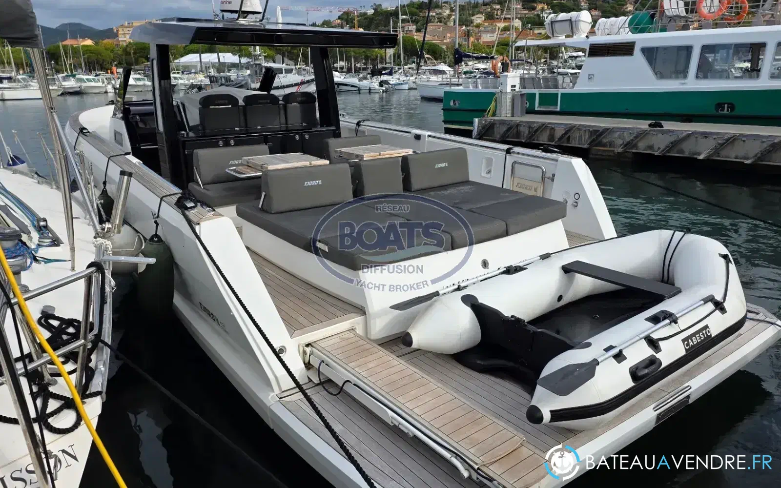 slider 1 Fjord 42 Open