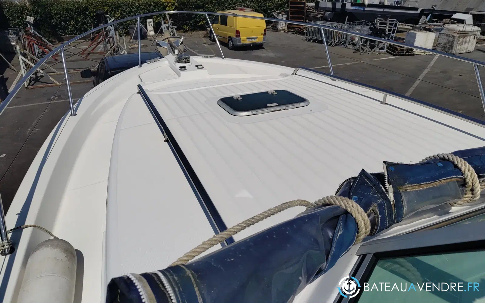 slider 11 Beneteau Ombrine 900