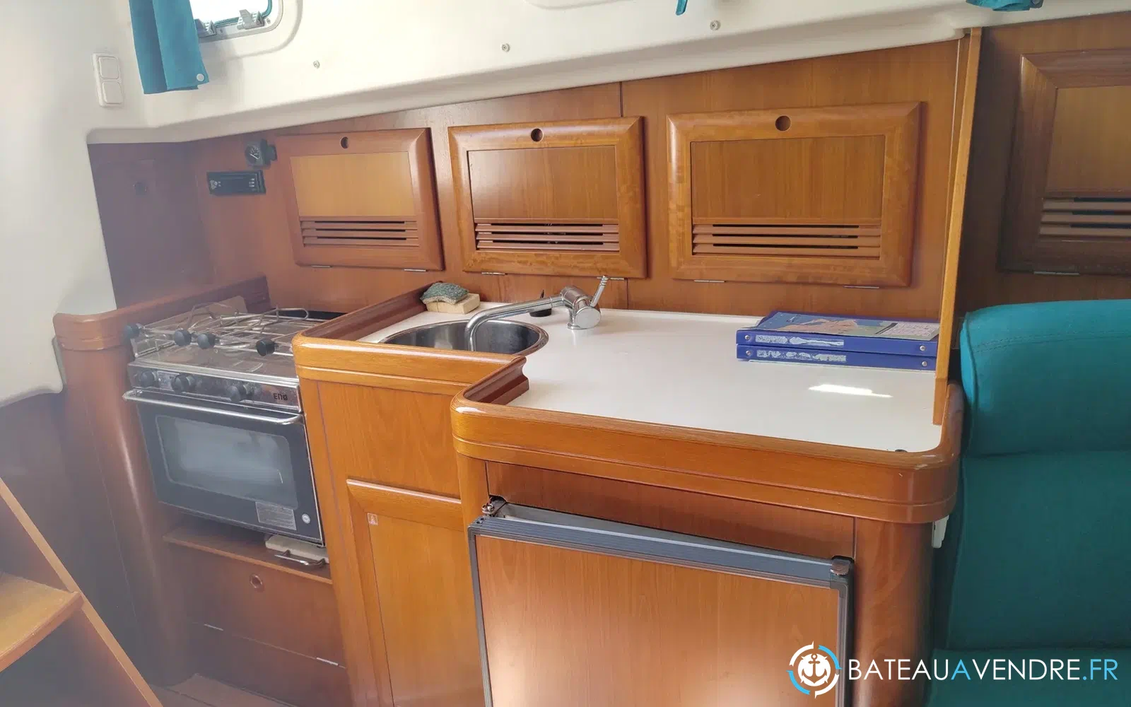slider 17 Beneteau Ombrine 900