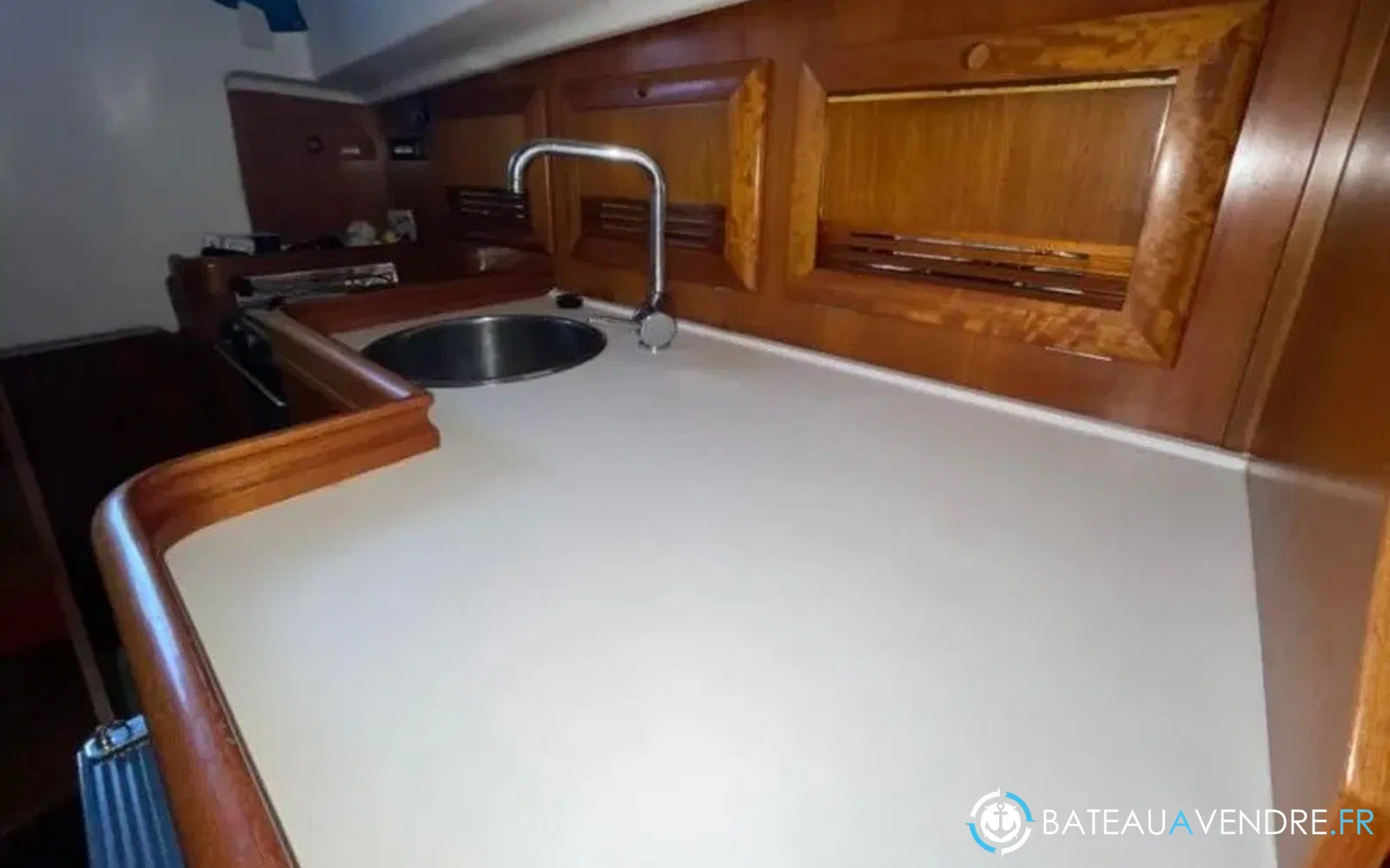 slider 20 Beneteau Ombrine 900