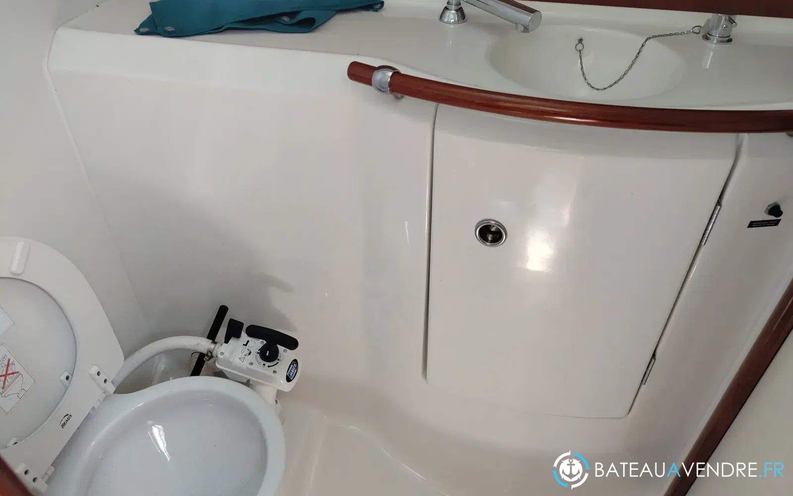 slider 21 Beneteau Ombrine 900