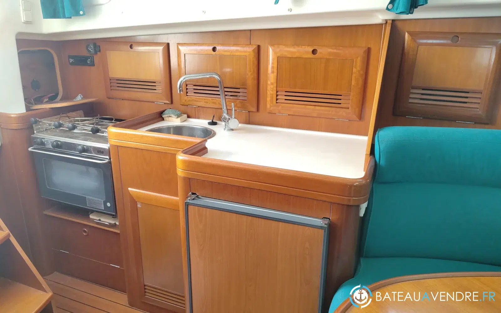 slider 16 Beneteau Ombrine 900