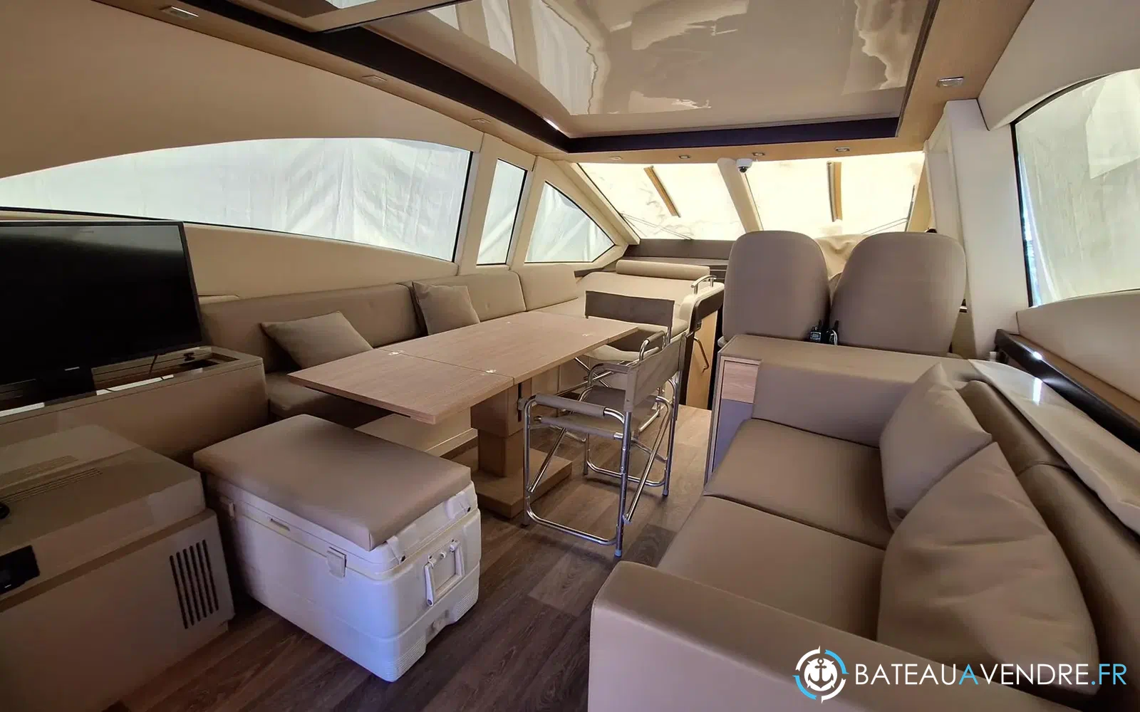 slider 7 Queens Yachts 54