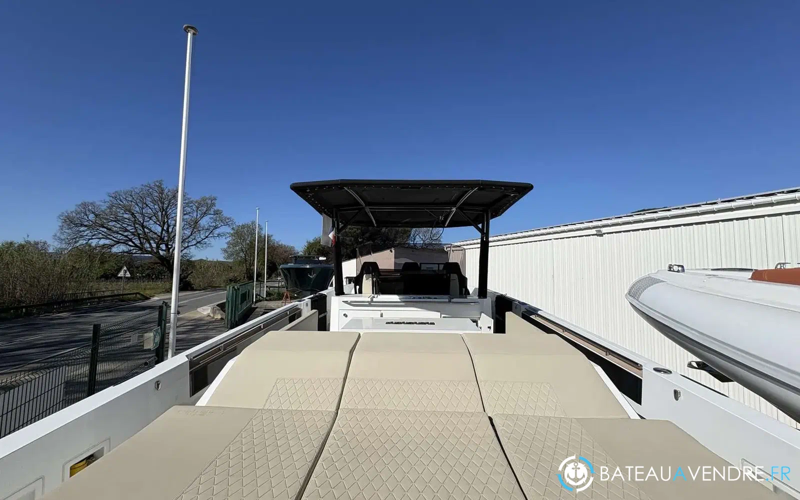 slider 11 De Antonio Yachts D36 Open