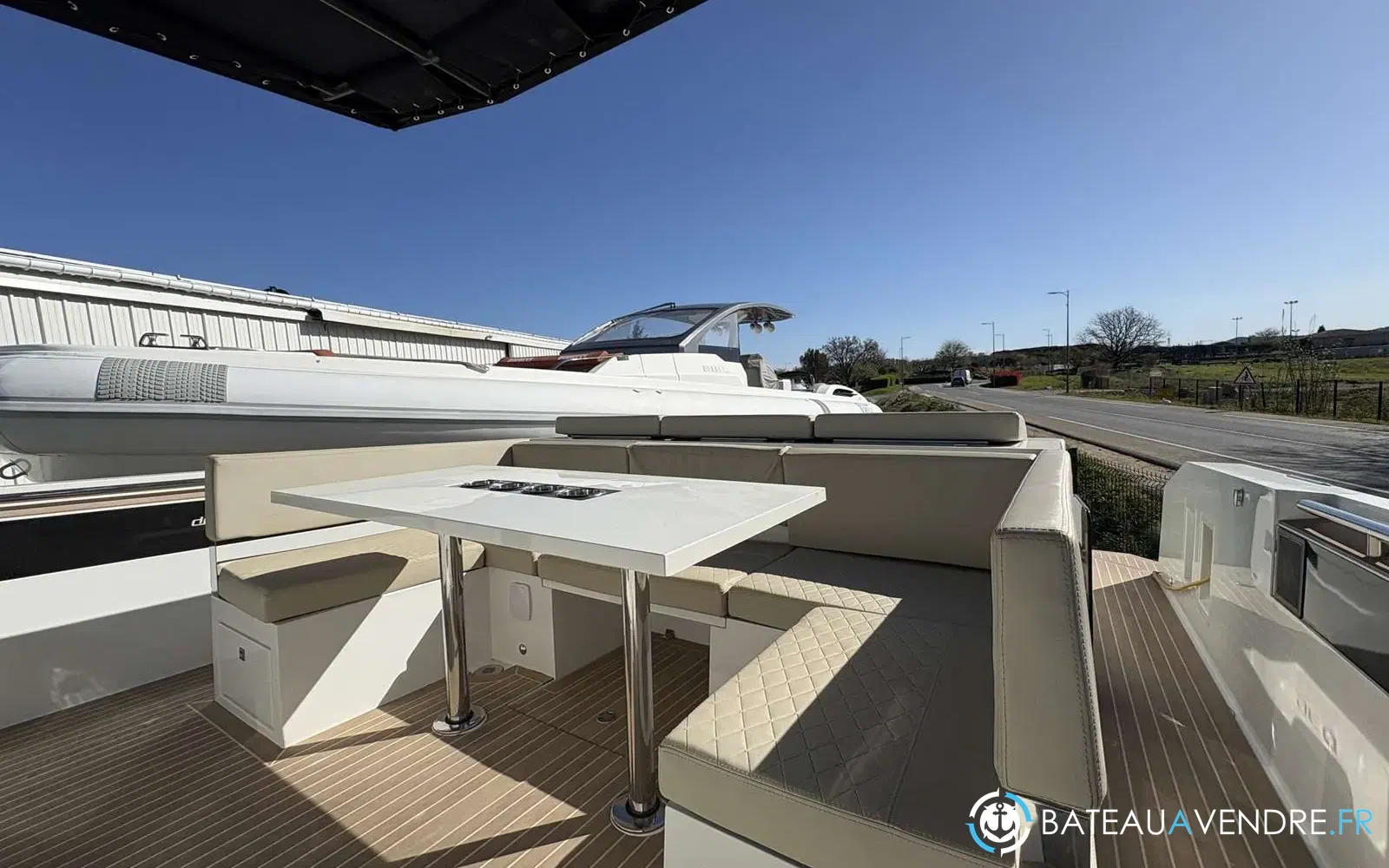 slider 2 De Antonio Yachts D36 Open