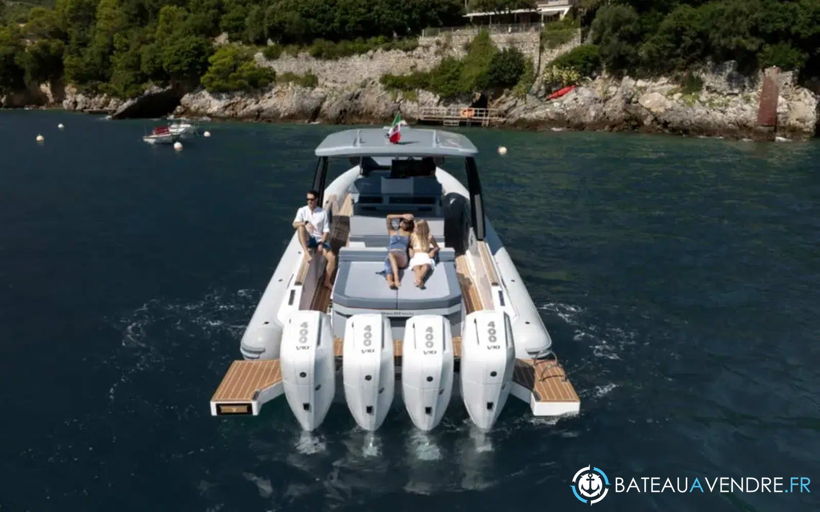 slider 2 Ranieri Cayman