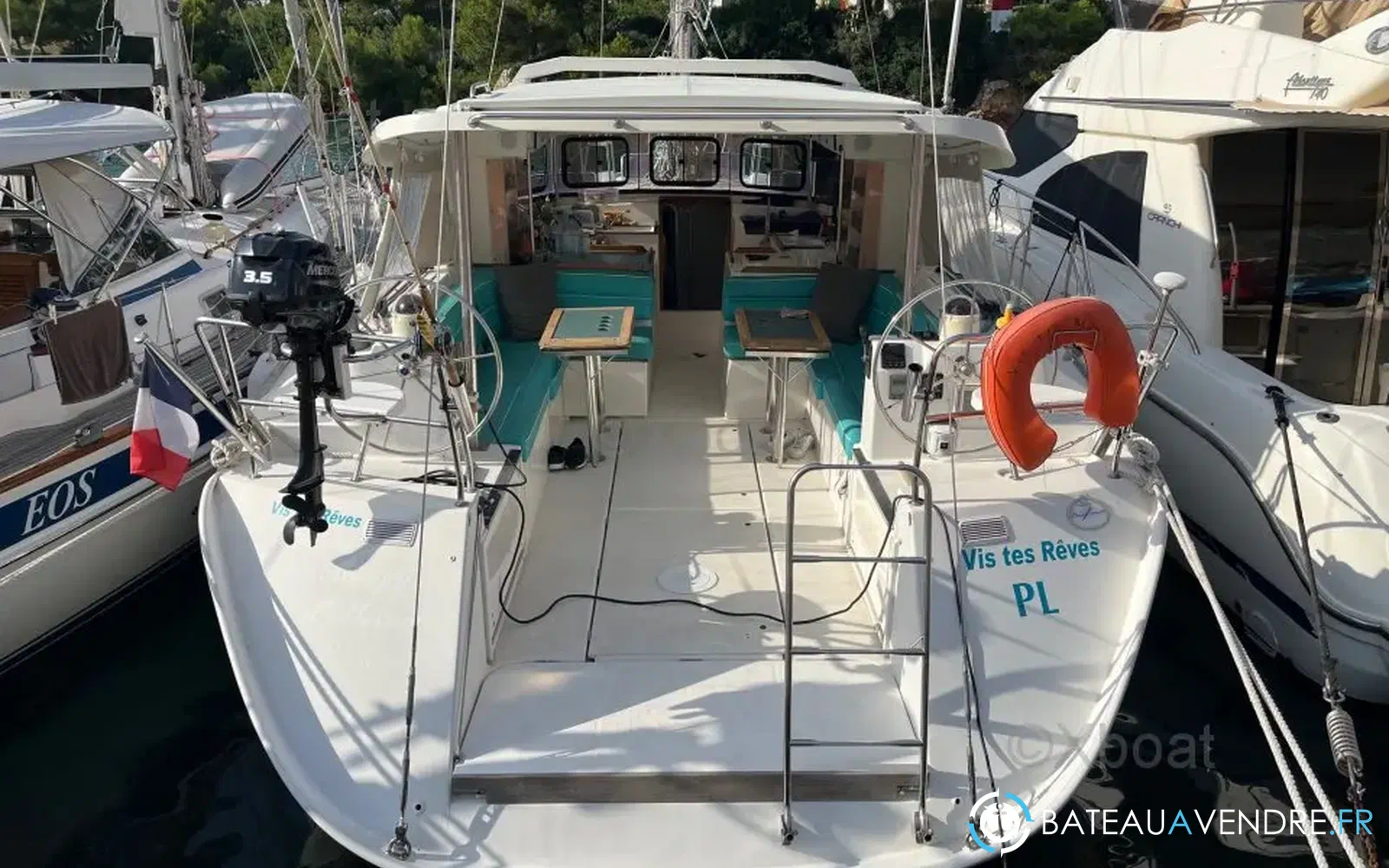 slider 2 Dufour Atoll 43