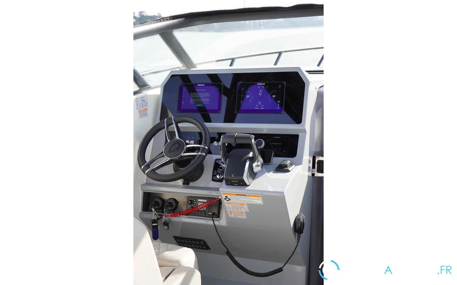 slider 17 Navan S30