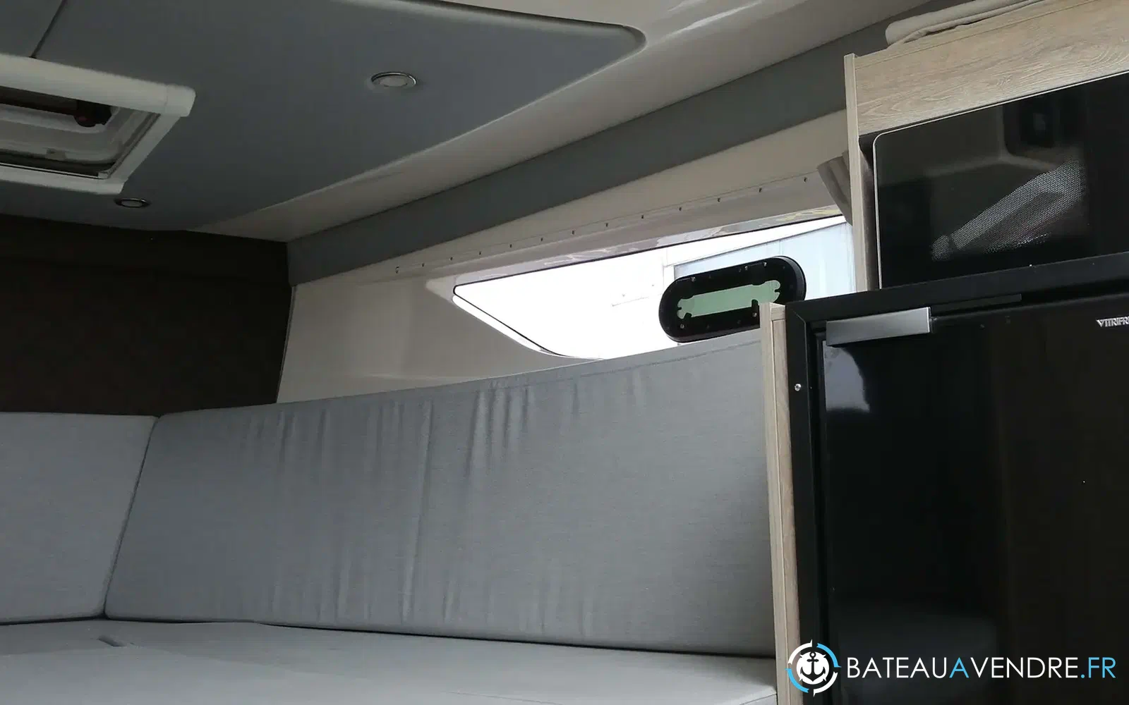 slider 12 Quicksilver Activ 875 Sundeck