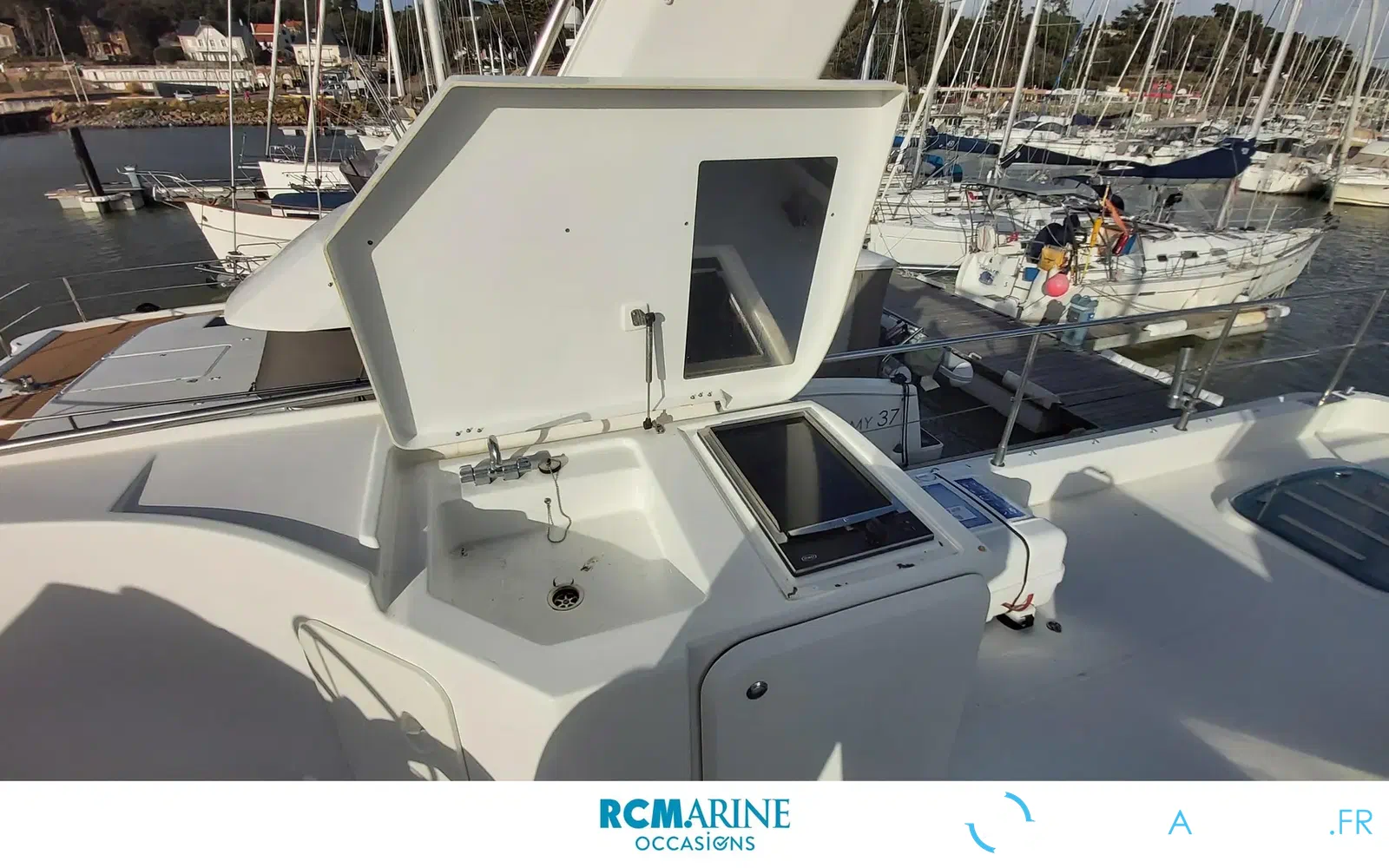 slider 16 Beneteau Swift Trawler 52
